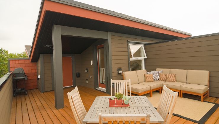 Use Sustainable Materials