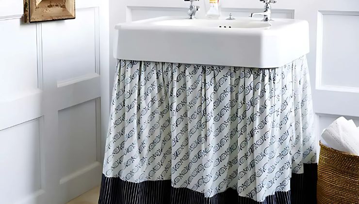 Make a Skirted Sink